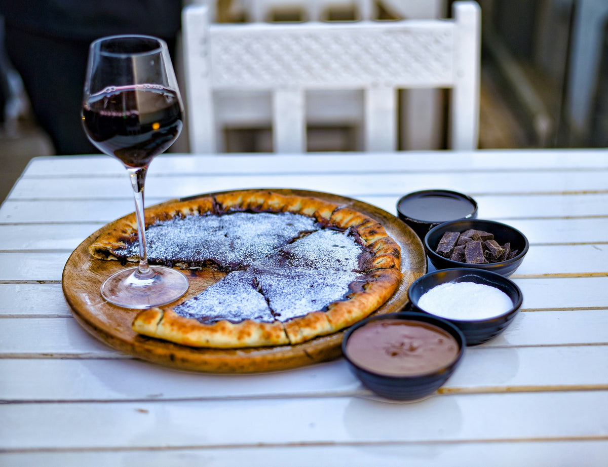 smores dessert pizza from halo cooks recipe blog